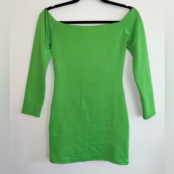 Zara | Dresses | Zara Green Long Sleeve Dress | Poshmark